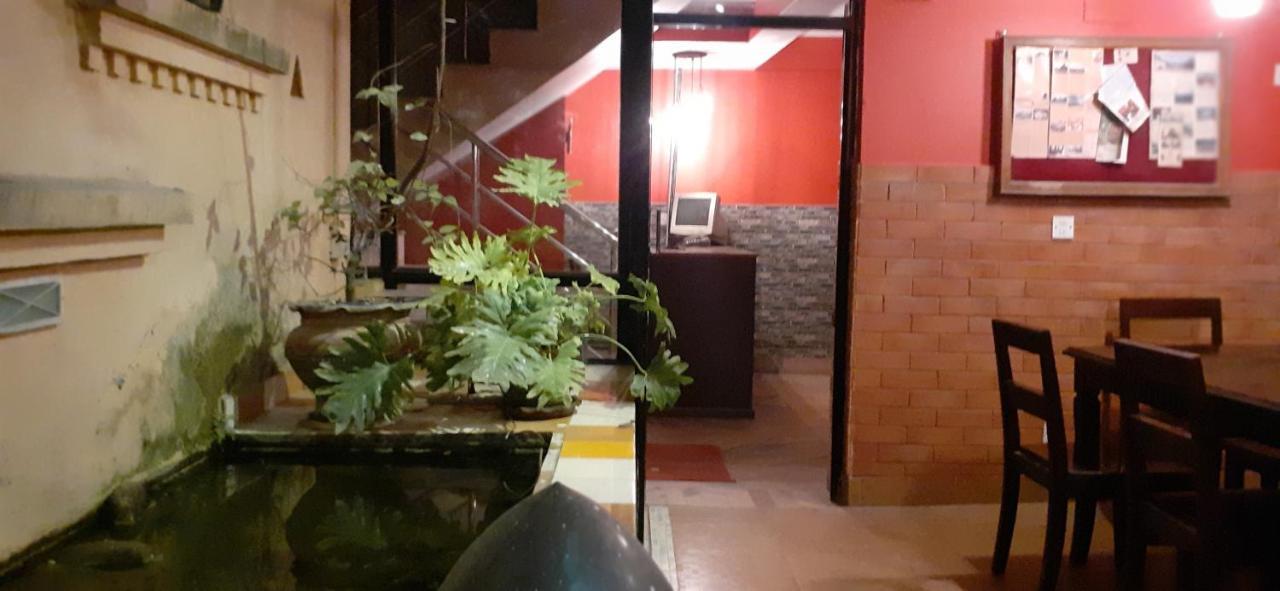 Готель Ambience House Lalitpur Екстер'єр фото